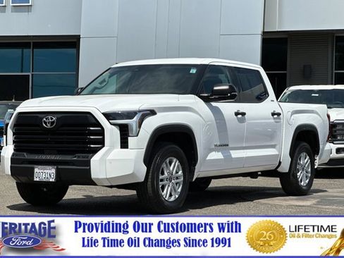 Used 2022 Toyota Tundra SR5 image 8