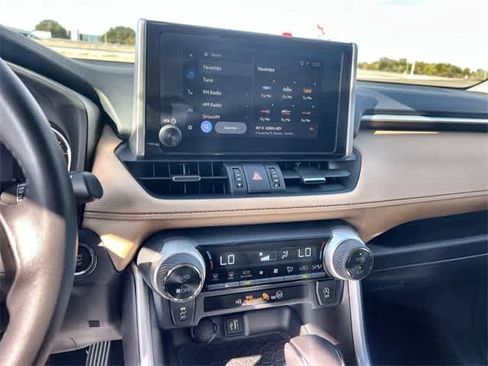 Used 2025 Toyota RAV4 XLE Premium image 18