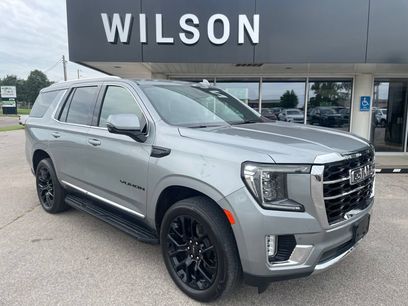 Used 2024 GMC Yukon SLT w/ SLT Luxury Package