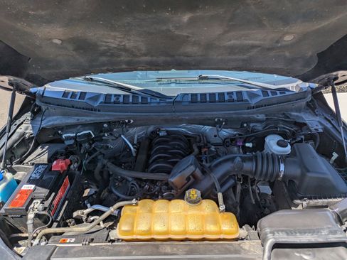 Used 2015 Ford F150 XLT w/ Equipment Group 302A Luxury AWD/4WD image 51