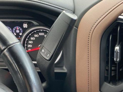 Used 2023 Chevrolet Silverado 3500 High Country image 12