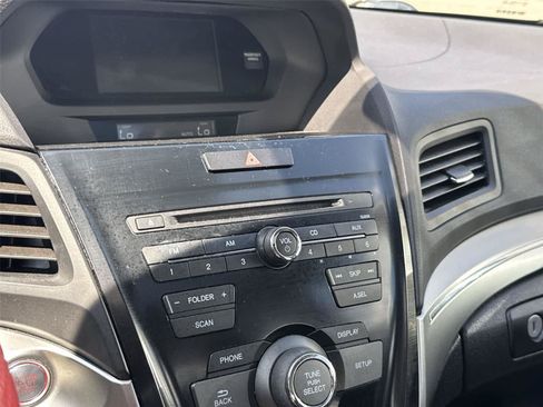 Used 2020 Acura ILX FWD image 23