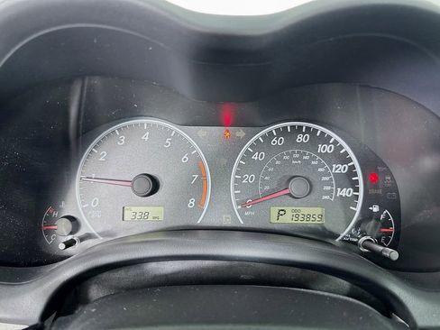 Used 2011 Toyota Corolla LE image 17