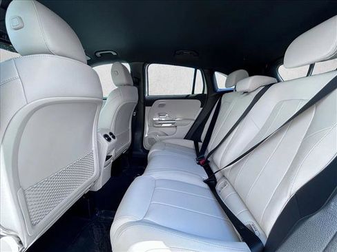 Certified 2025 Mercedes-Benz GLA 250 GLA 250 image 17