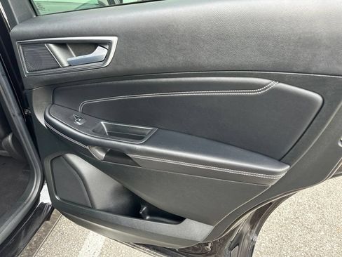 Certified 2023 Ford Edge Titanium AWD/4WD image 25