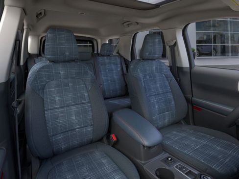 New 2025 Ford Bronco Sport Heritage w/ Convenience Package image 10