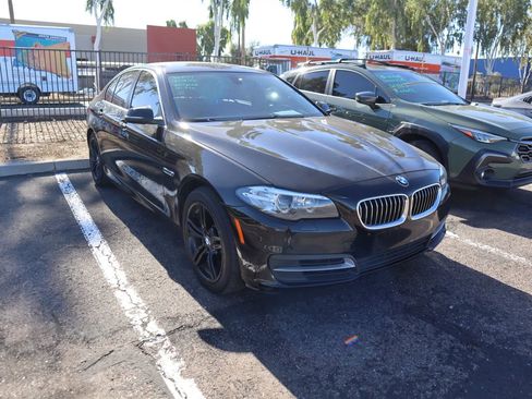 Used 2014 BMW 528i Sedan image 3