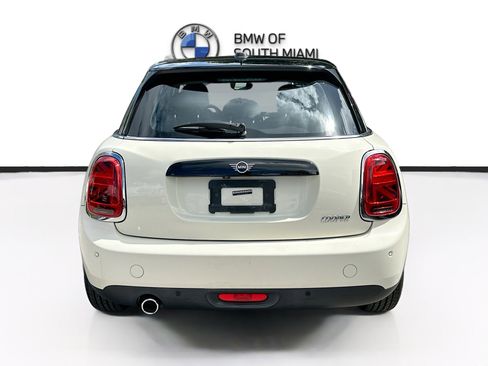 Used 2020 MINI Cooper 4-Door Hardtop w/ Storage Package image 6