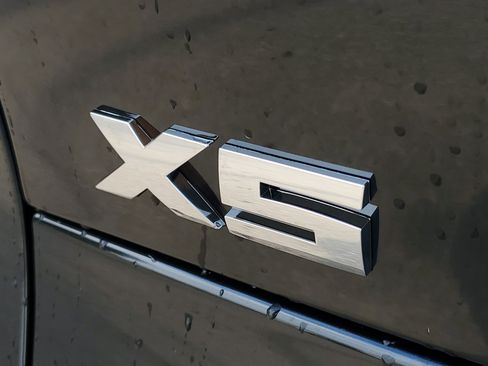 New 2026 BMW X5 M60i image 31