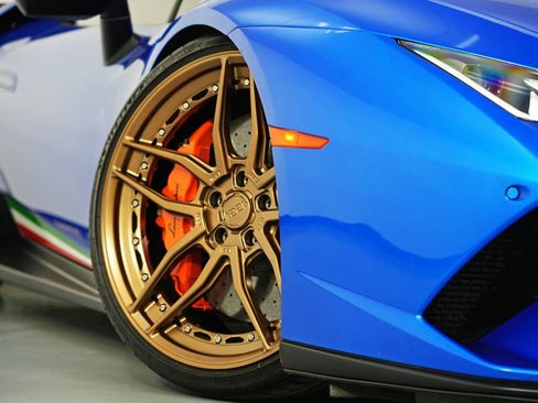 Used 2018 Lamborghini Huracan Performante image 71