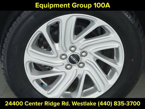 Certified 2024 Lincoln Corsair FWD image 12