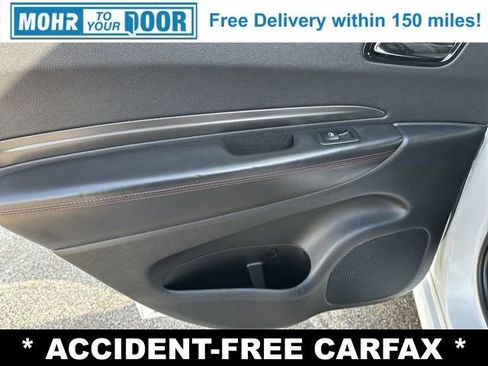 Used 2023 Dodge Durango GT image 32