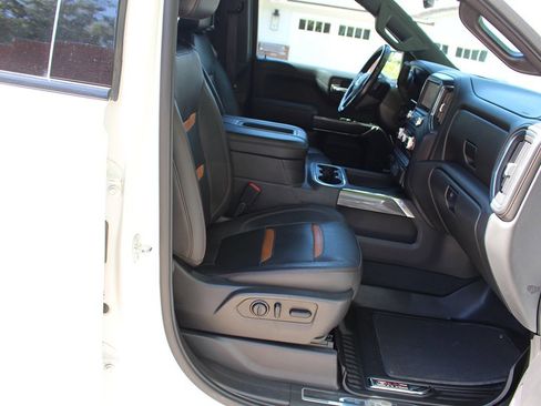 Used 2021 GMC Sierra 1500 AT4 w/ AT4 Preferred Package image 21