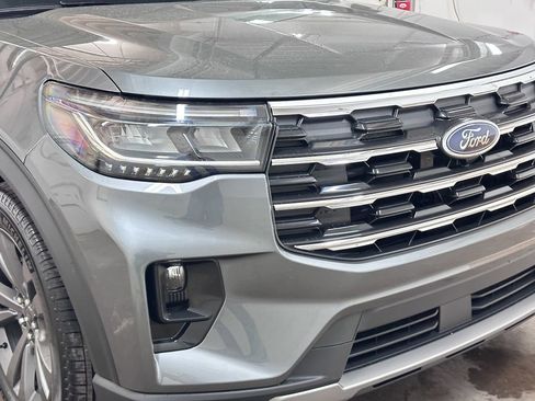 New 2026 Ford Explorer Active w/ Active Comfort Package AWD/4WD image 12