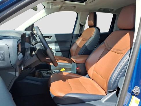 Used 2024 Ford Maverick Lariat FWD image 8