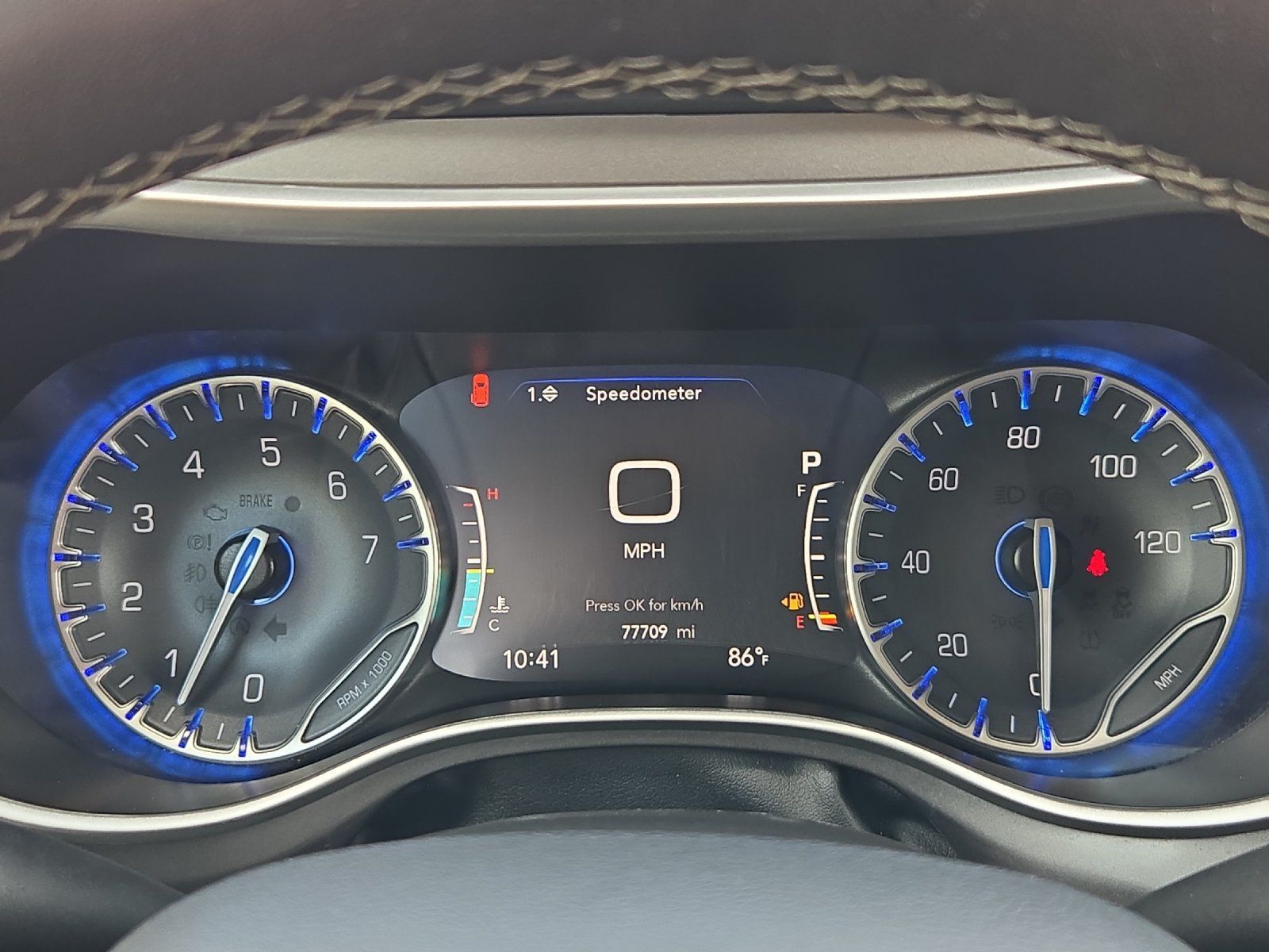 Used 2024 Chrysler Pacifica Touring-L FWD image 23