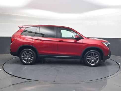 Used 2023 Honda Passport EX-L image 3