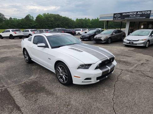 Used 2014 Ford Mustang GT w/ Brembo Brake Package RWD image 19