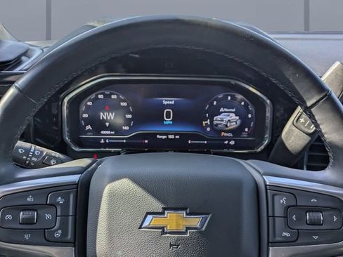 Used 2025 Chevrolet Silverado 1500 LT image 28