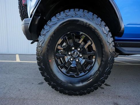 New 2025 Ford Bronco Raptor w/ Interior Carbon Fiber Pack image 21