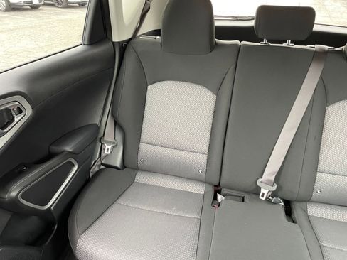 Used 2025 Kia Soul LX w/ LX Technology Package image 37