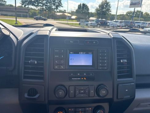 Used 2019 Ford F150 XL w/ Equipment Group 101A Mid RWD image 24
