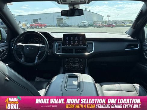 Used 2021 Chevrolet Tahoe RST w/ Luxury Package AWD/4WD image 15