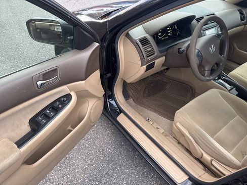 Used 2006 Honda Accord SE image 10