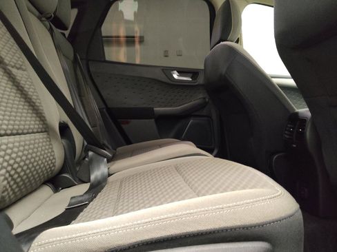 Used 2020 Ford Escape SE FWD image 19