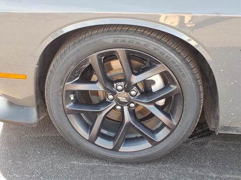 Used 2023 Dodge Challenger R/T w/ Plus Package image 31