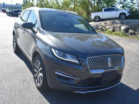 Used 2019 Lincoln MKC Reserve AWD/4WD image 9