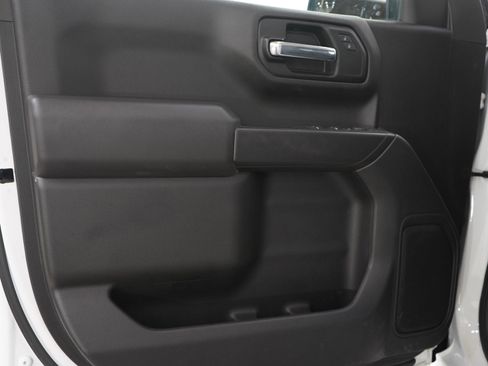 Used 2022 Chevrolet Silverado 1500 Custom w/ Safety Confidence Package image 19