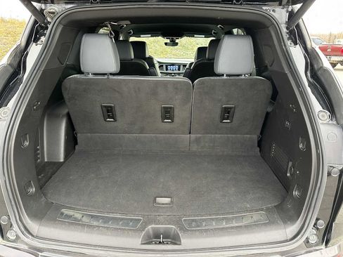 Used 2022 Buick Enclave Premium image 15