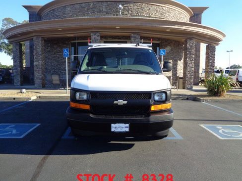 Used 2017 Chevrolet Express 2500 image 11