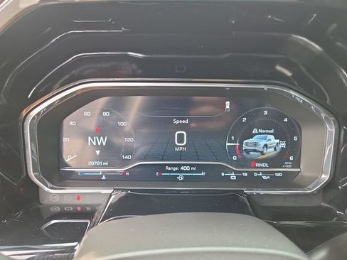 Certified 2025 GMC Sierra 1500 Elevation AWD/4WD image 14
