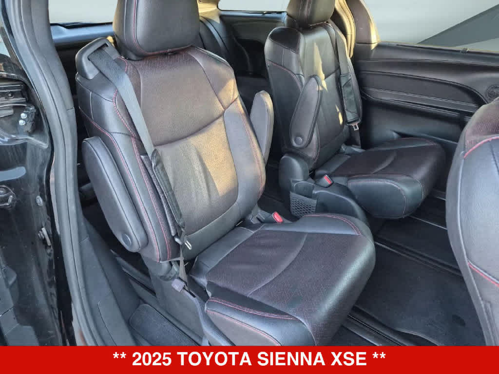 Used 2025 Toyota Sienna XSE w/ XSE Premium Package AWD/4WD image 21
