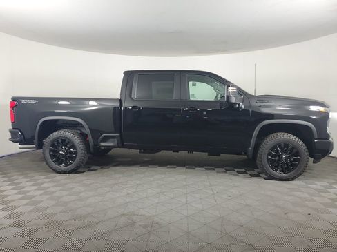 New 2026 Chevrolet Silverado 2500 LT w/ Trail Boss Package image 3