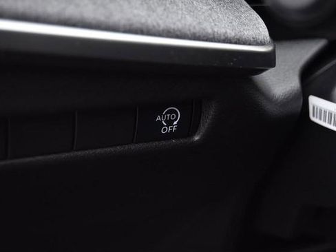 New 2026 Nissan Kicks SV image 11