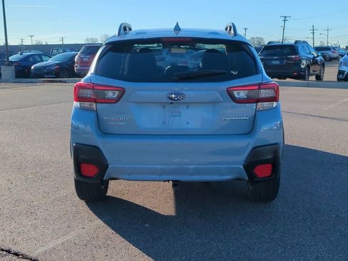 Used 2023 Subaru Crosstrek 2.0i Premium image 5