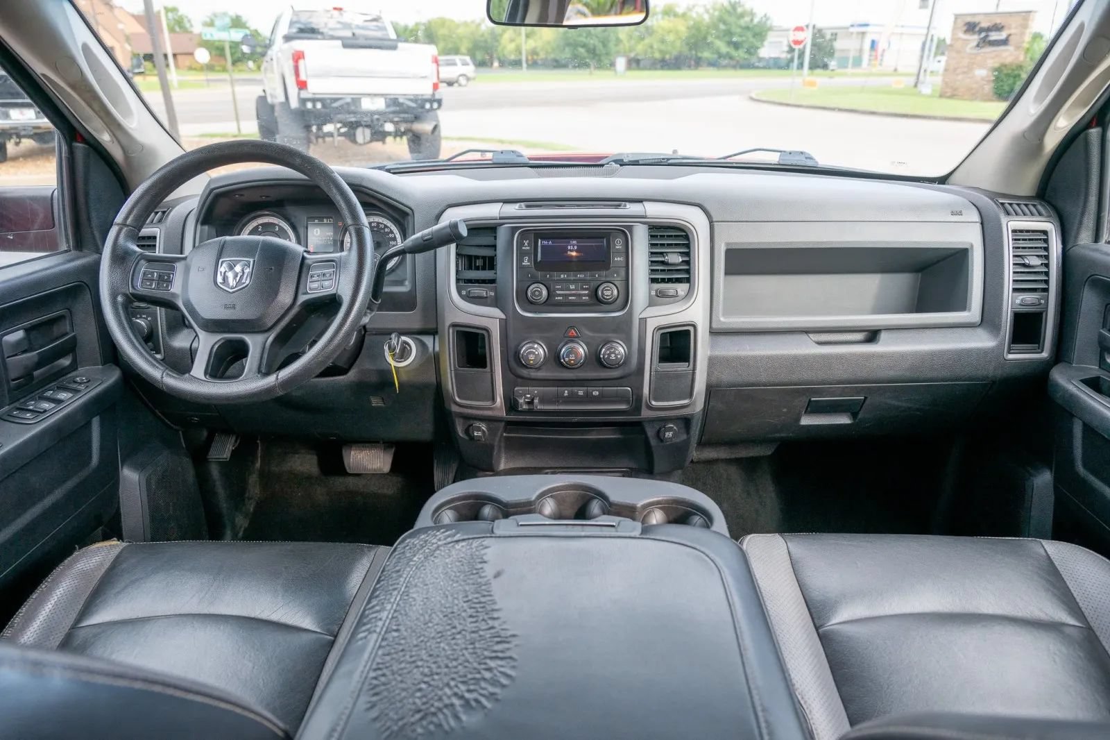 Used 2016 RAM 2500 Tradesman w/ Popular Equipment Group AWD/4WD image 2