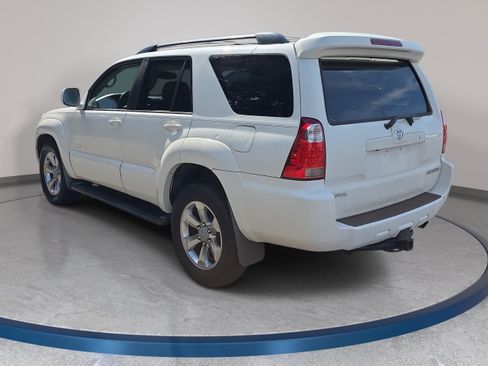Used 2007 Toyota 4Runner Limited AWD/4WD image 7