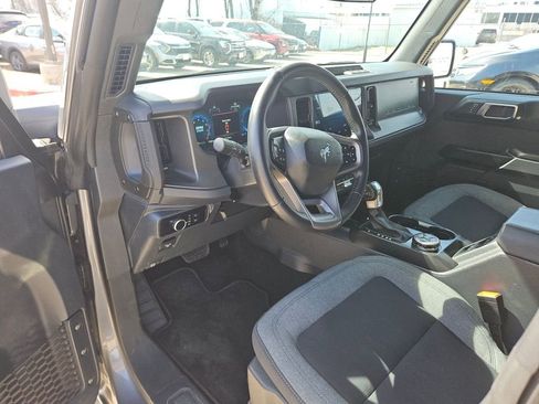 Used 2025 Ford Bronco Big Bend image 11