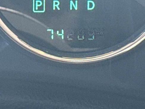 Used 2016 Jeep Wrangler Unlimited Sahara w/ Connectivity Group AWD/4WD image 24