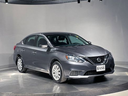 Used 2017 Nissan Sentra SV image 35