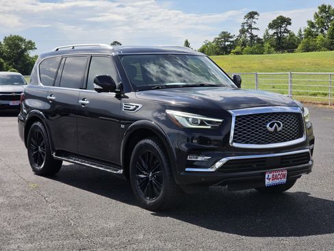 Used 2018 INFINITI QX80 2WD w/ Driver Assistance Package image 3