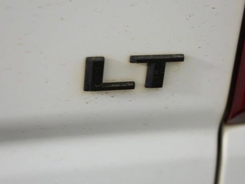 Used 2024 Chevrolet Silverado 1500 LT Trail Boss w/ LPO, Dark Essentials Package image 2