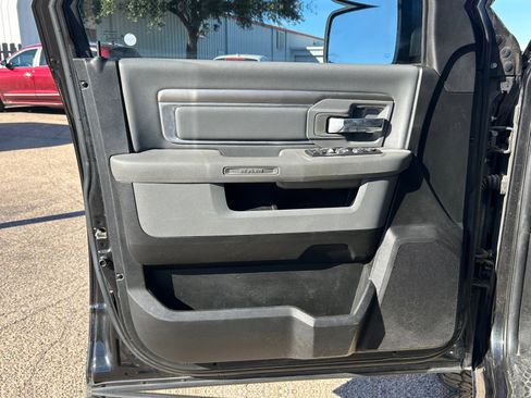 Used 2019 RAM 1500 Lone Star image 23