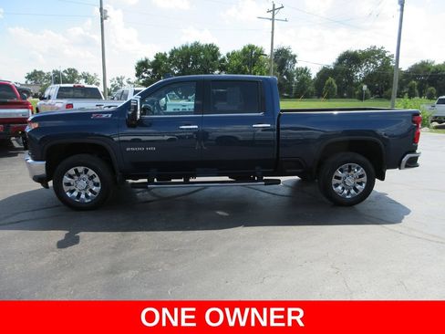 Certified 2022 Chevrolet Silverado 2500 LTZ w/ LTZ Plus Package AWD/4WD image 10