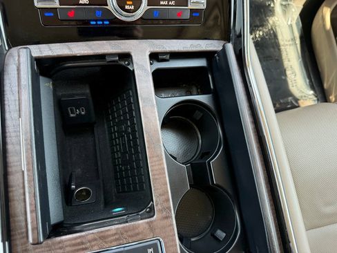 Used 2022 Lincoln Navigator Reserve AWD/4WD image 52