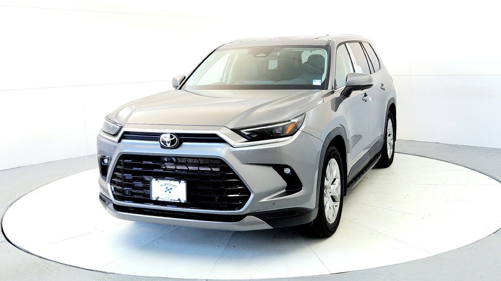 New 2026 Toyota Grand Highlander AWD Hybrid image 2